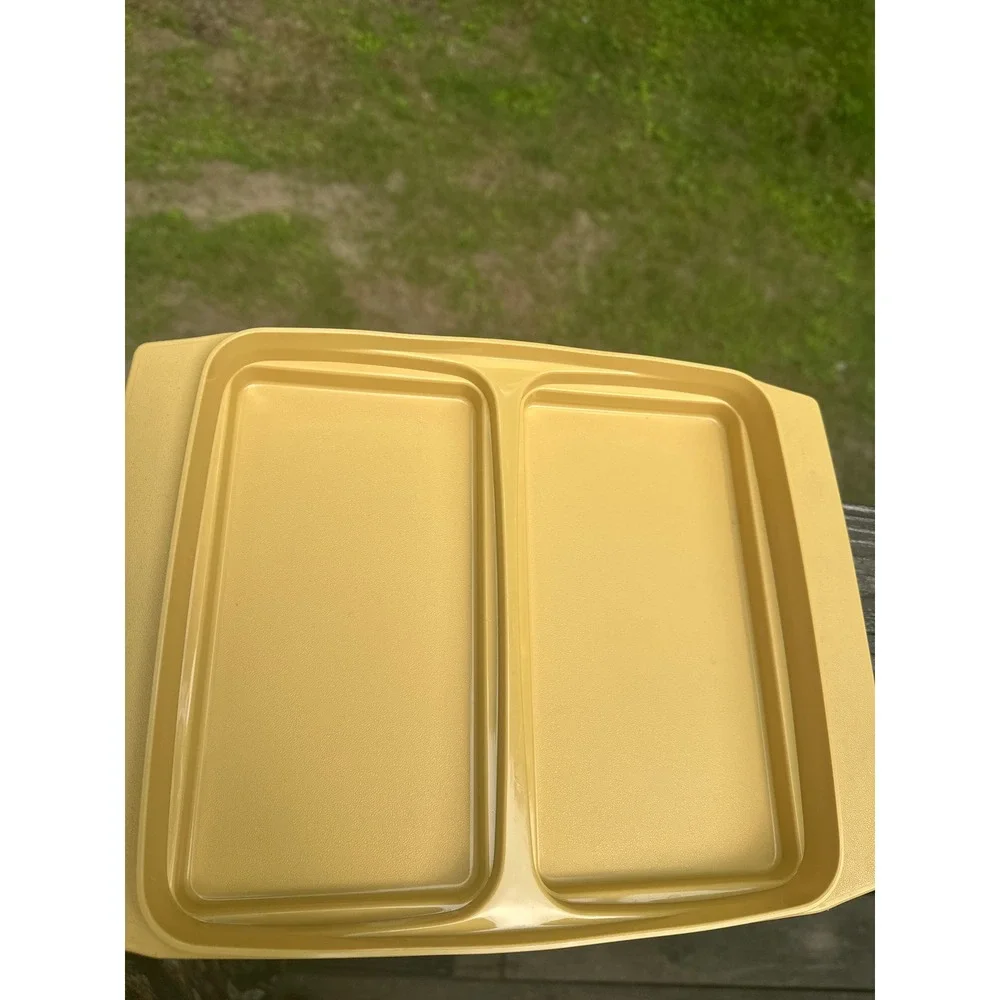 Vintage Tupperware Deviled Egg Carrier Harvest Gold 723-2 with Lid and Inserts